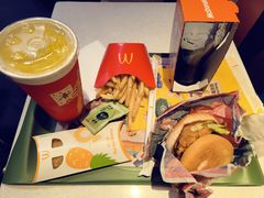 -麦当劳(乳山路店)