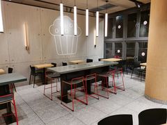 大堂-麦当劳(湖滨路店)