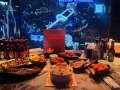 -温莎KTV(珠江路店)