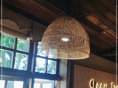 靠窗位-耕渔小院·湖南鱼鲜(望城店)