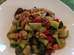 -那家老院子东北菜·饺子·小鸡炖蘑菇(艳华街店)