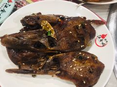 -汉金城海鲜烤肉自助百汇(威海威高广场店)
