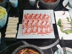 滋补乌鸡卷-狼爱上羊音乐火锅