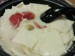 -缪氏川菜(丰盛町店)