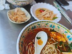 -金杨拉面王小吃面馆·牛三宝面·红烧牛肉粉