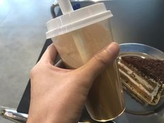 -禾沐·轻食·面包·咖啡