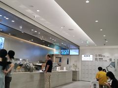 -喜茶(杭州滨江宝龙店)