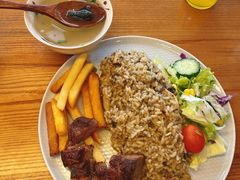 雪花牛肉粒配黑松露烩米饭-红小满休闲餐厅(十全街店)