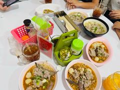 -榮泰米粉湯(Left Shop)