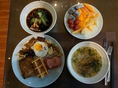 -飨食汇全日制餐厅·昆山皇冠假日酒店(九方店)