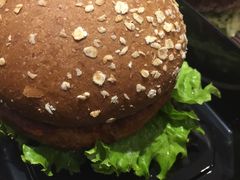 -The Habit Burger Grill 哈比特汉堡(爱琴海店)