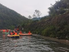 -雅鲁激流探险漂流