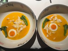 龙虾汤长寿面-荣轩(新荣记环球金融中心店)