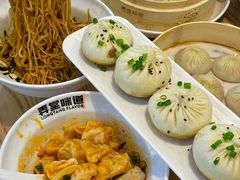 -弄堂咪道-饭香·面香·馄饨香(汇锦广场店)