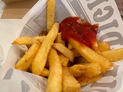 -纽约薯条(世豪广场店)