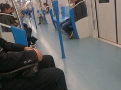 -鞍山新村(地铁站)
