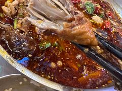 -蓉三少冒烤鸭·四川小吃集(北京首店)