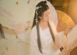 -汉仪华裳汉服馆(打浦桥店)