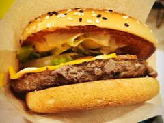 双层安格斯厚牛芝士堡-麦当劳(华融店)