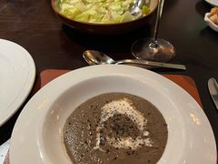-卡佩罗意大利餐厅及酒吧Al Cappello Trattoria