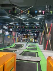 -反弹蹦床公园·亲子乐园·团建·派对(尚品奥莱店)