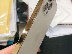 -Apple零售店(深圳益田假日广场店)