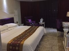 -维也纳酒店(桂林万象城火车站店)