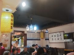 -蓝田九大碗民俗食府(蓝田店)