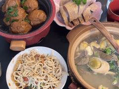 -古都历食南京菜·烤鸭·鸭血粉丝·汤包(南京博物院店)