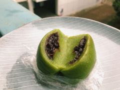 豆沙青团-许阿姨糕团店(南京总店)