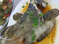 -红月湾海鲜饭店•沙滩海景(双月湾店)