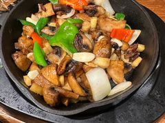 -云海肴·汽锅鸡·云南菜(美罗城店)