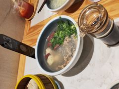 -老新隆牛肉锅贴(新街口店)