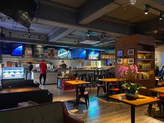-JINNS锦时 steak&pizza(浸信会礼拜堂旧址店)