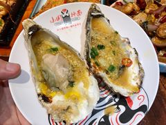 炭烤生蚝-东大桥小国抻面烧烤(长通路店)