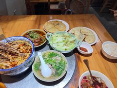 -大众跷脚牛肉馆·非遗传承单位(峨眉山店)