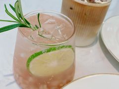 -Fridi Patisserie Cafe