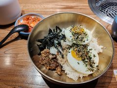 -明洞阿姨·韩式酱蟹烤肉·创意料理(三元桥店)