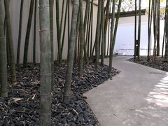 -穹六人间 people 6(岳阳路店)