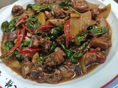 -鲁南仔·滕州炒鸡(经三路店)