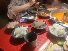 -谭鸭血老火锅(万象九宜城店)