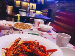 -龙巢盱眙龙虾·鸡煲·烧烤宵夜(坪洲店)