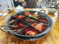 -正南齊北重庆老火锅(光华村直营店)