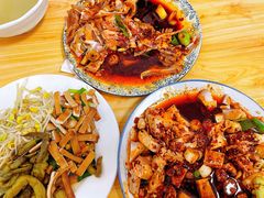 凉拌耳朵-温记府廟豆汤饭·始于1955年(海椒店)