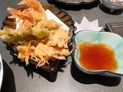 -铭牛烧肉·和牛海鲜自助(高新月牙湖店)