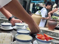 -周大娘牛乳(旧寨古村总店)