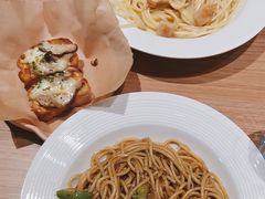 奶油芝士鸡肉培根意面-必胜客(国贸店)