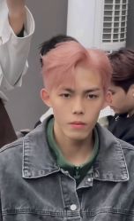 -藤野造型专业烫染接发