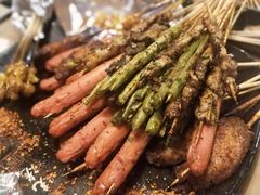 最爱四季豆-何师烧烤·香辣蟹·川菜·30年老品牌(太古里旗舰店)