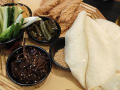 -丁里羊肉小镇(天鹅湖总店)